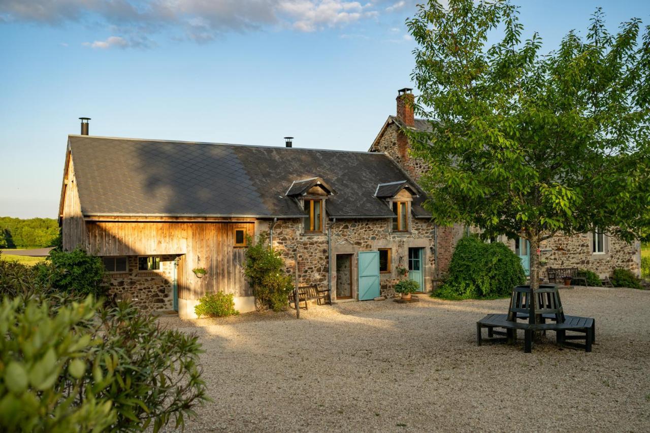 Villa Domaine Les Reprilles**** à Chiddes Extérieur photo