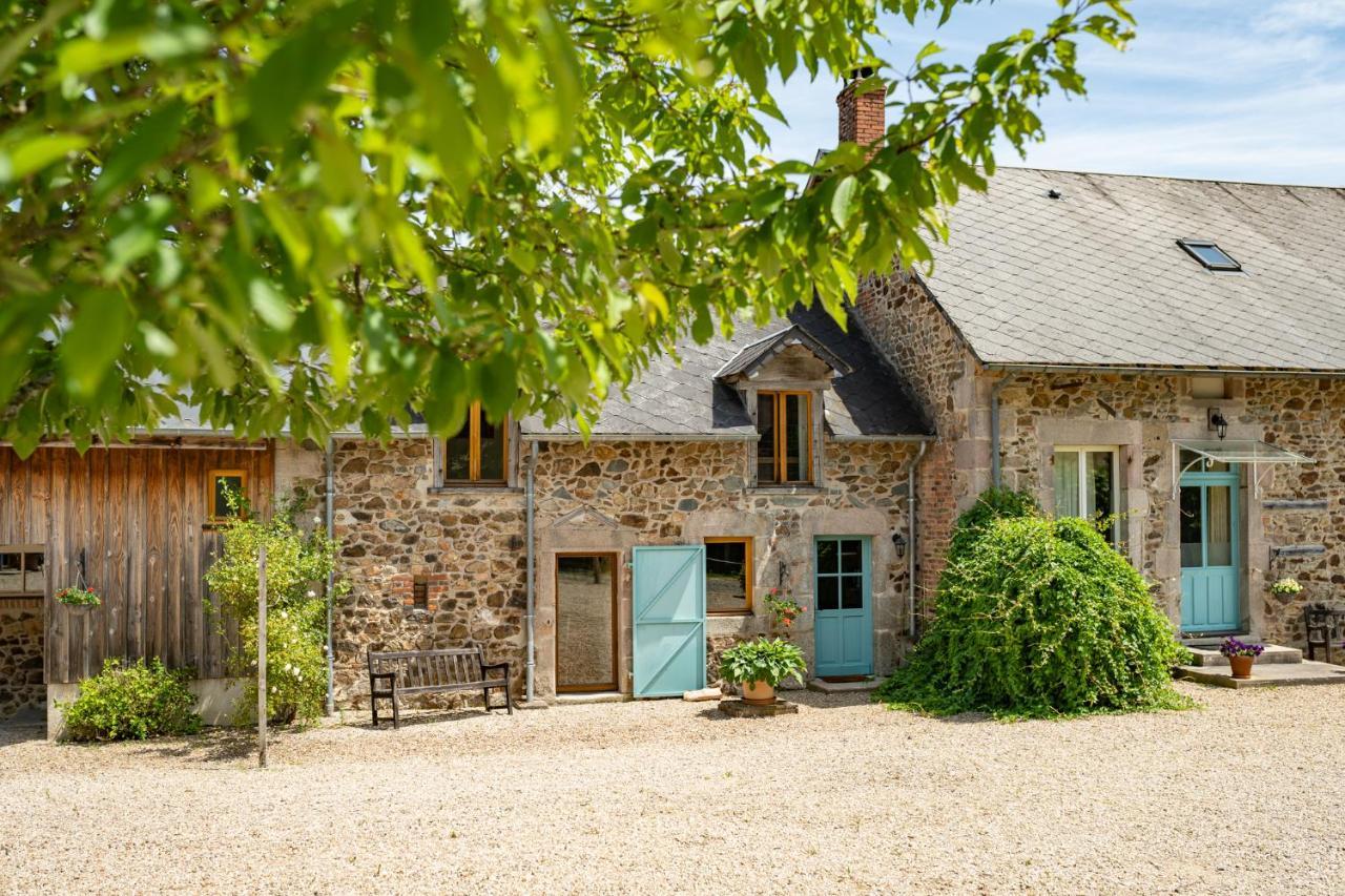 Villa Domaine Les Reprilles**** à Chiddes Extérieur photo