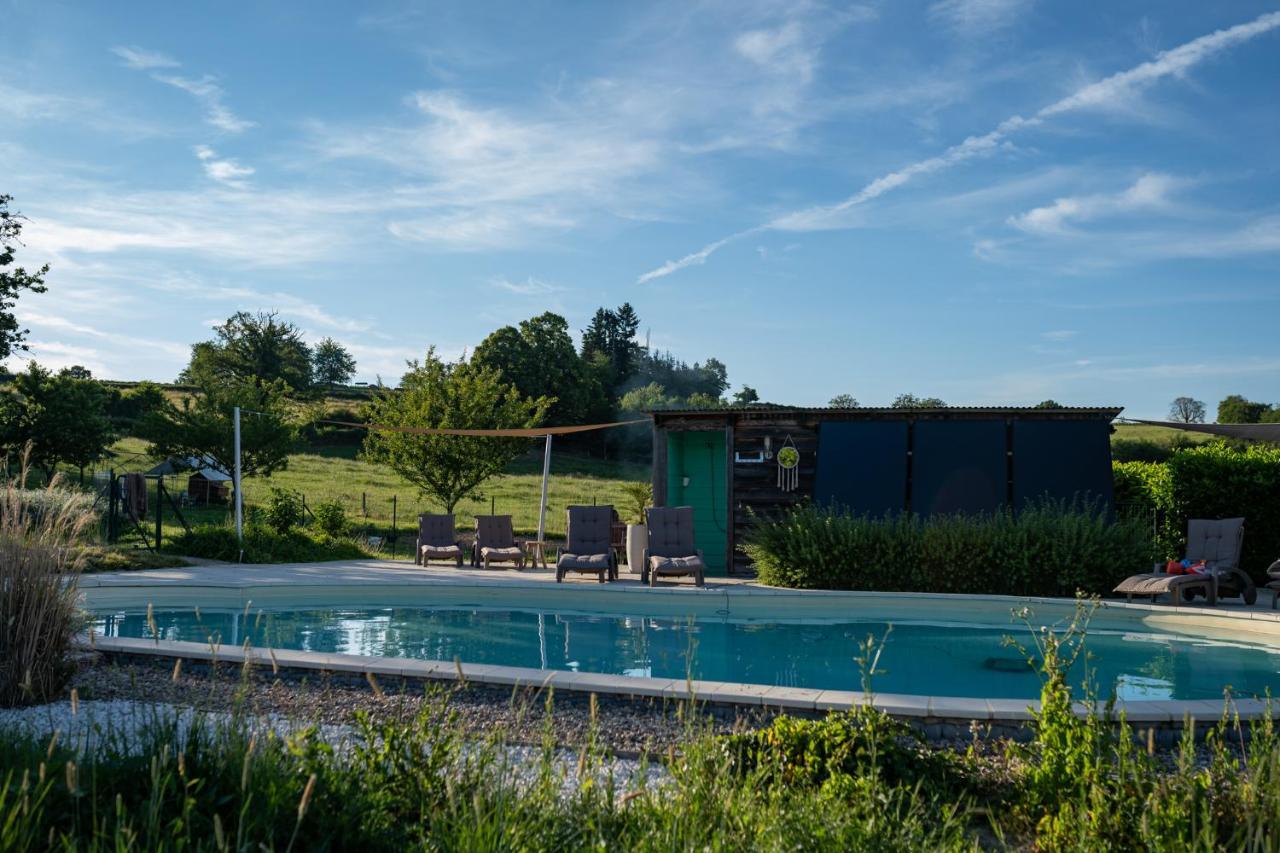 Villa Domaine Les Reprilles**** à Chiddes Extérieur photo