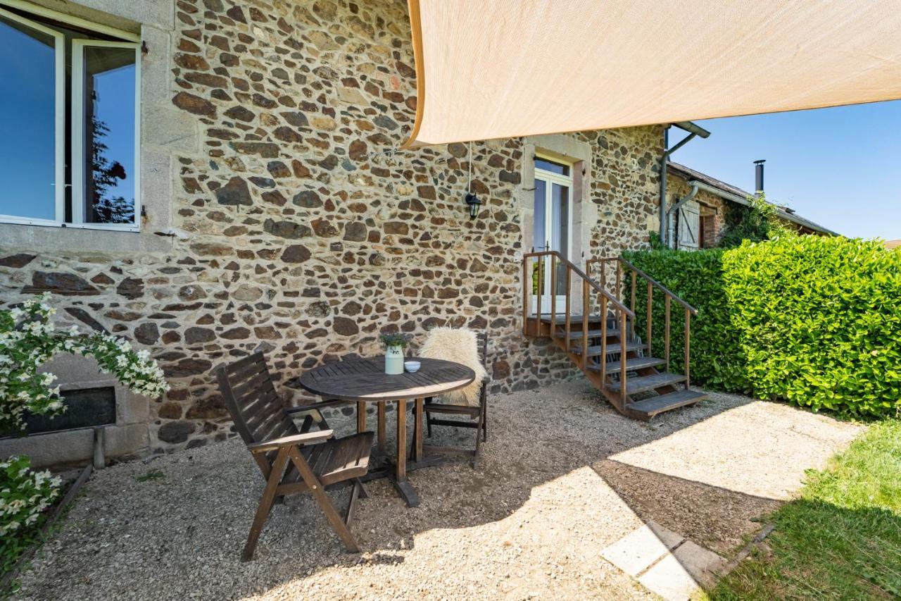 Villa Domaine Les Reprilles**** à Chiddes Extérieur photo