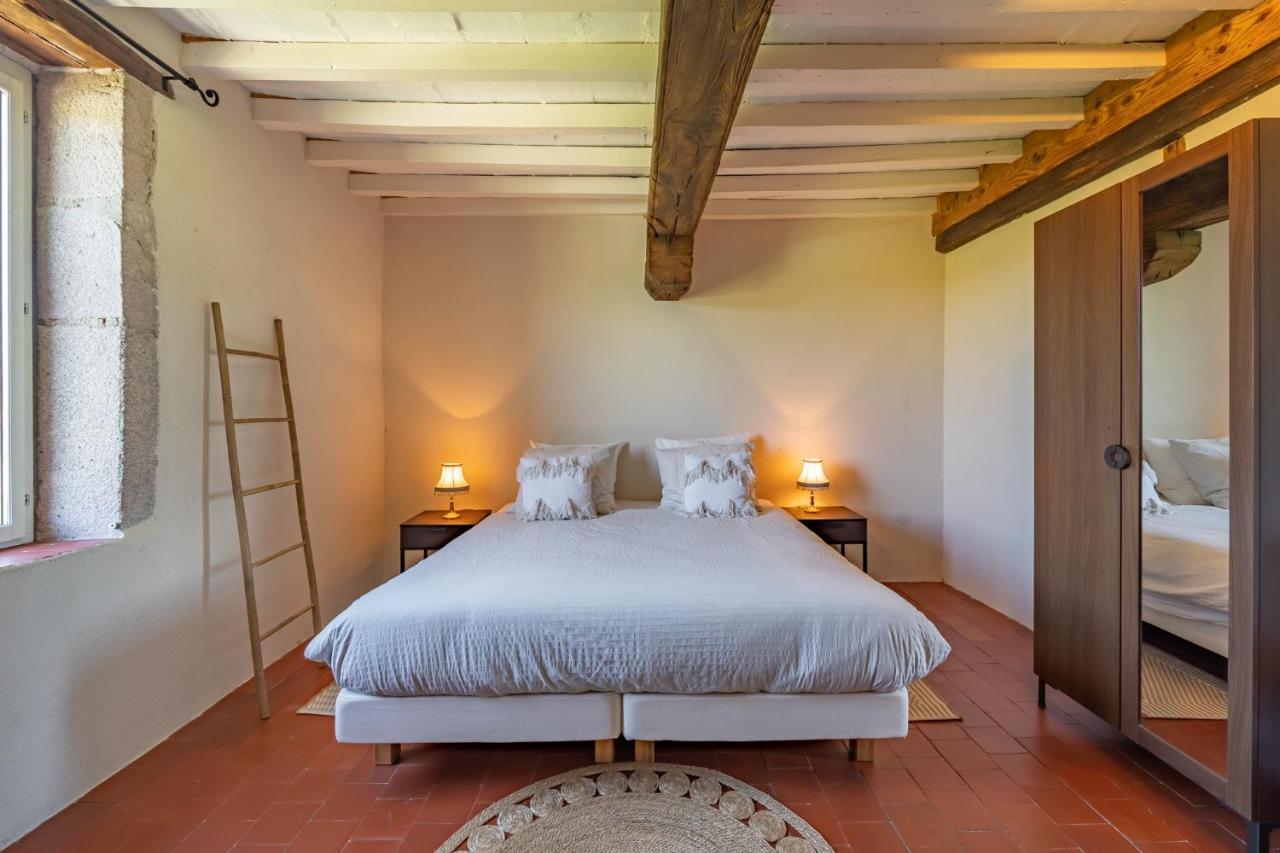 Villa Domaine Les Reprilles**** à Chiddes Extérieur photo